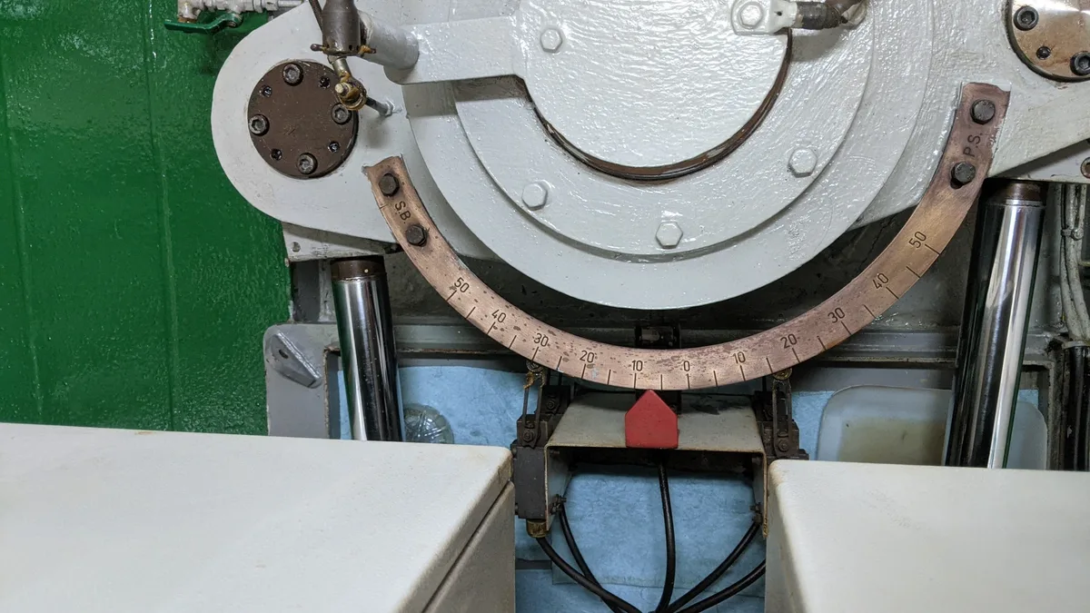 CPP pitch indicator at zero position — controllable pitch propeller calibration, Ashmit Engineering Ltd